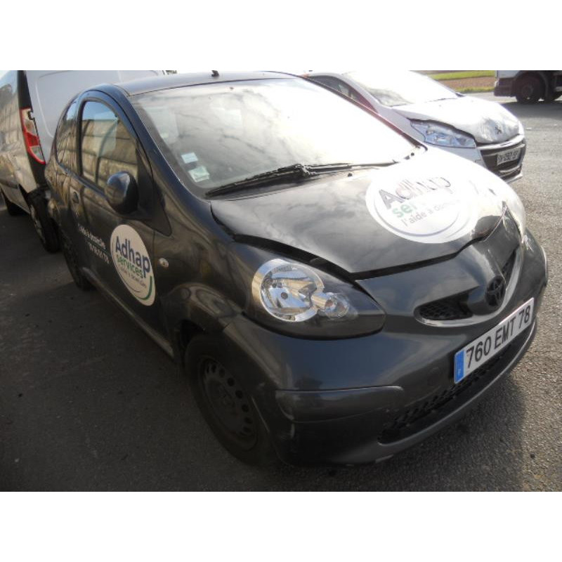 Lunette arriere TOYOTA AYGO 1 Photo n°4