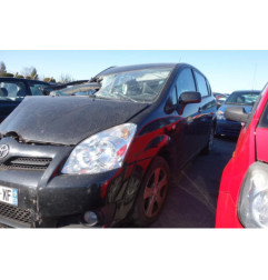Malle/Hayon arriere TOYOTA COROLLA VERSO 2