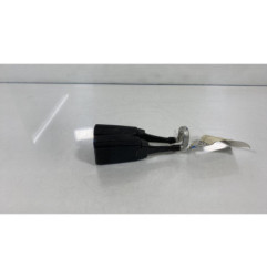 Attache ceinture arriere droit OPEL CORSA C Photo n°1