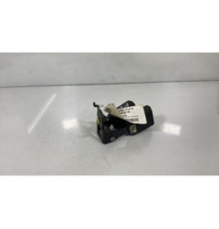 Attache ceinture arriere gauche RENAULT MEGANE 2