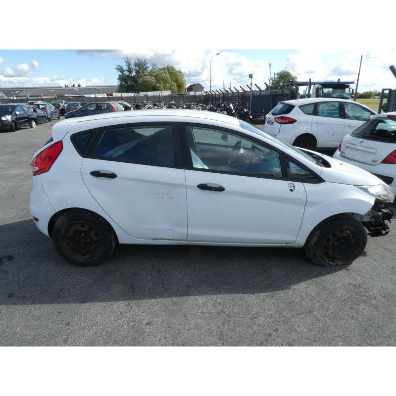 Moteur essuie glace avant FORD FIESTA 6 Photo n°8