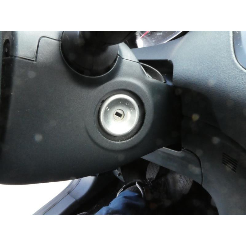 Moteur essuie glace avant FORD FIESTA 6 Photo n°9