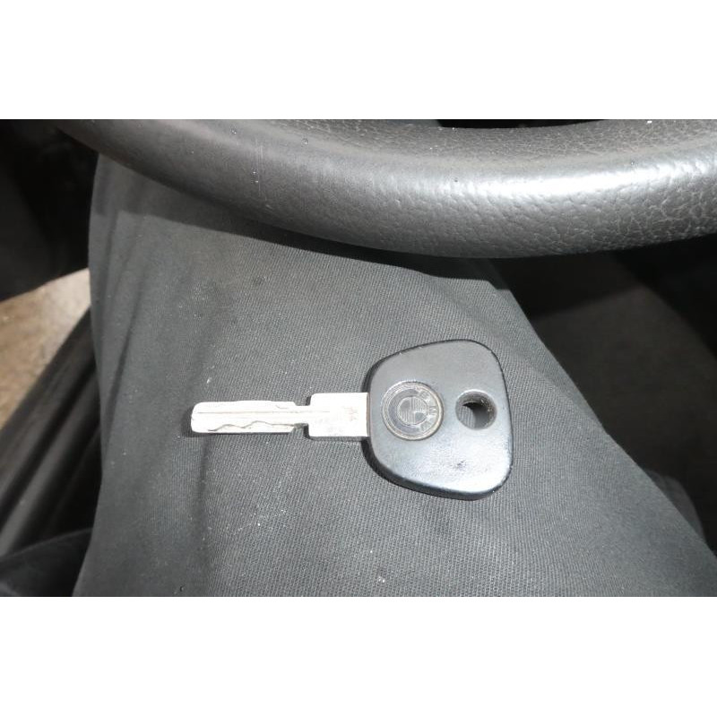 Pompe lave glace avant BMW SERIE 3 E36 Photo n°10