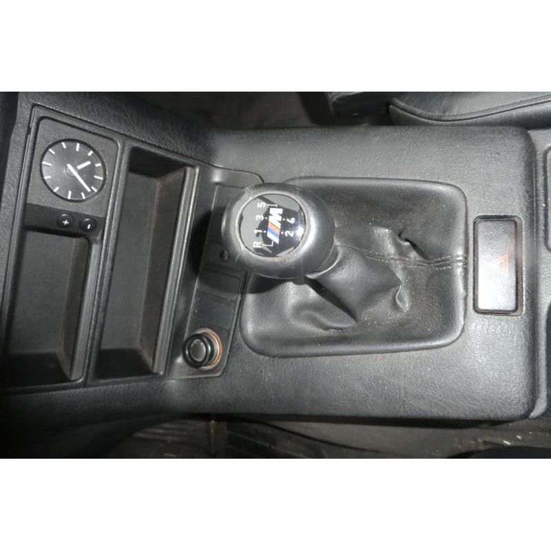 Pompe lave glace avant BMW SERIE 3 E36 Photo n°12
