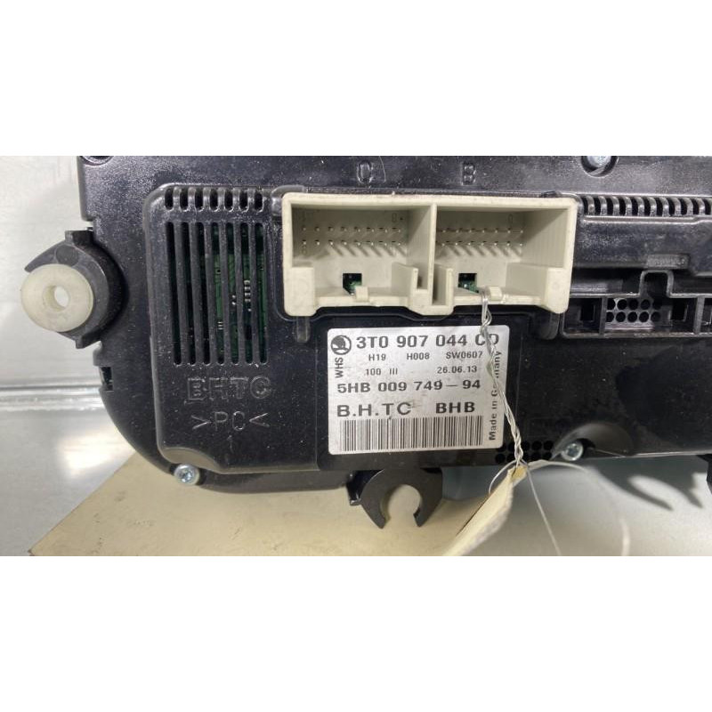 Commande chauffage SKODA SUPERB 2 Photo n°1