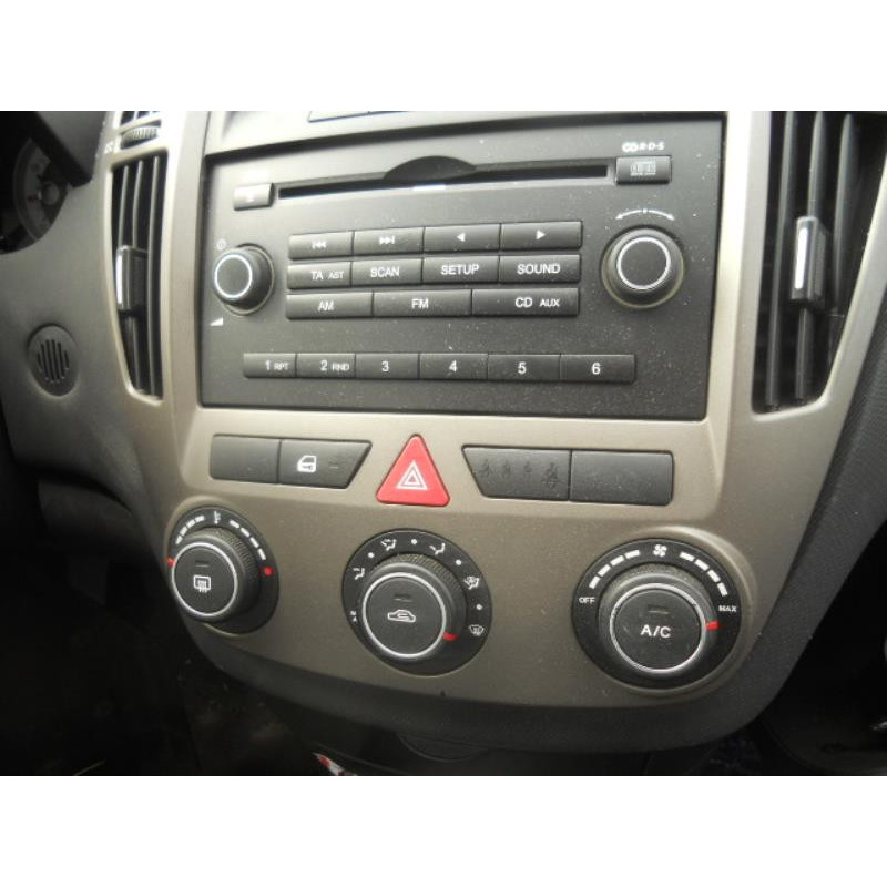 Porte avant droit KIA CEE-D 1 Photo n°8