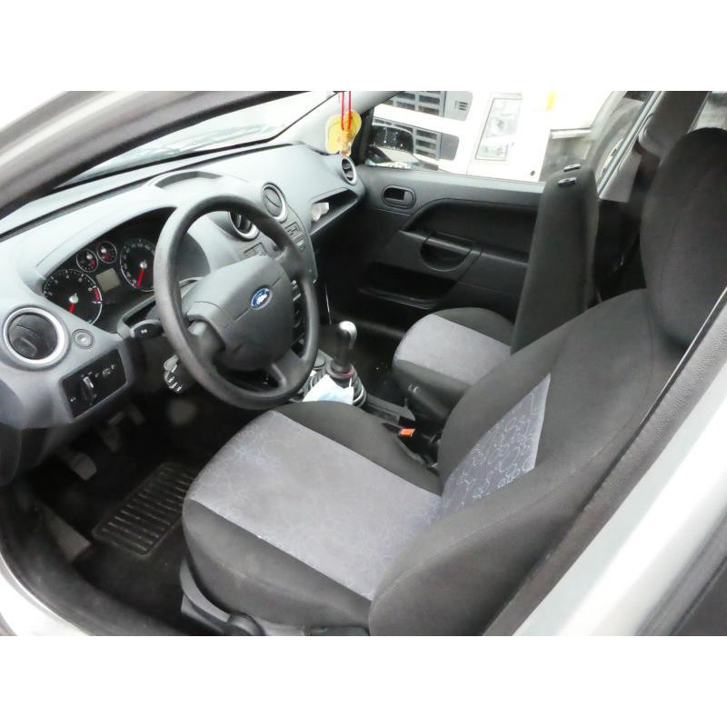 Alternateur FORD FIESTA 5 Photo n°6