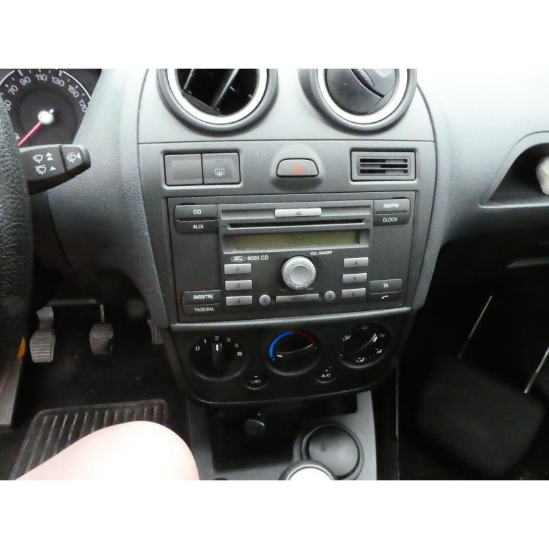 Alternateur FORD FIESTA 5 Photo n°7
