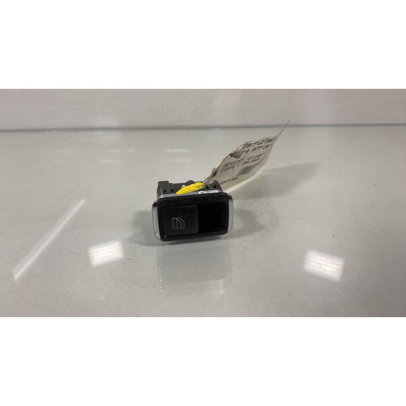 Interrupteur de leve vitre arriere droit MERCEDES CLASSE C 204 Photo n°2