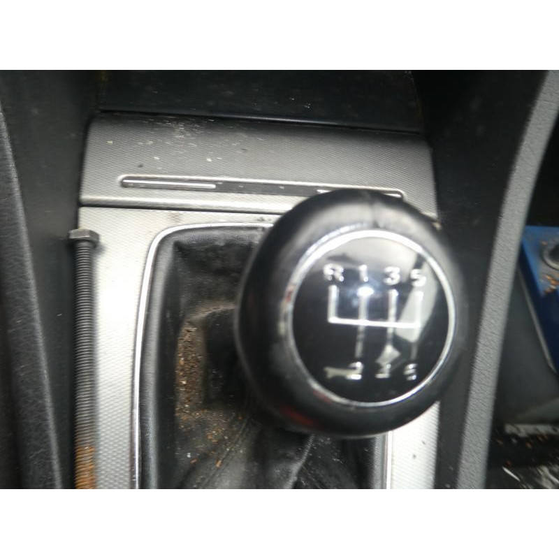 Serrure arriere gauche AUDI A4 2 Photo n°11