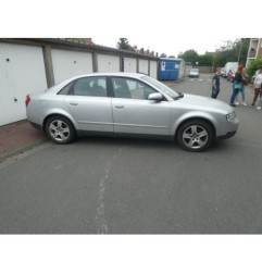 Serrure avant droit AUDI A4 2