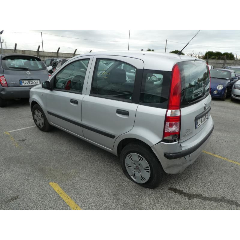 Calandre FIAT PANDA 2 Photo n°7