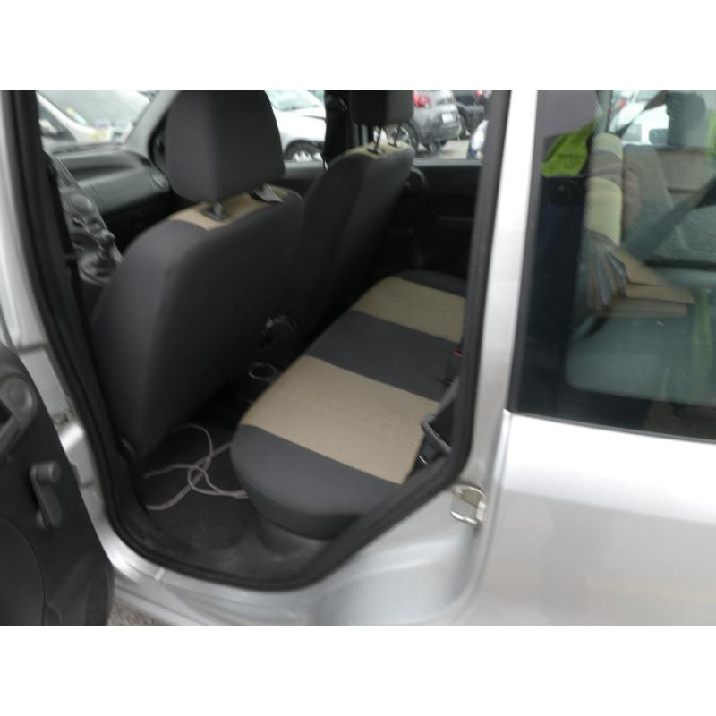 Calandre FIAT PANDA 2 Photo n°12
