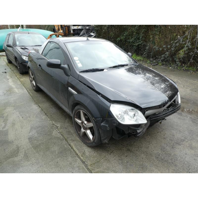 Aile avant droit OPEL TIGRA 2 Photo n°12