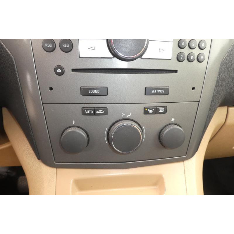 Eclairage de plafonnier OPEL ZAFIRA B Photo n°10