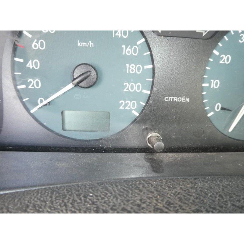Leve vitre electrique avant gauche CITROEN XSARA Photo n°11