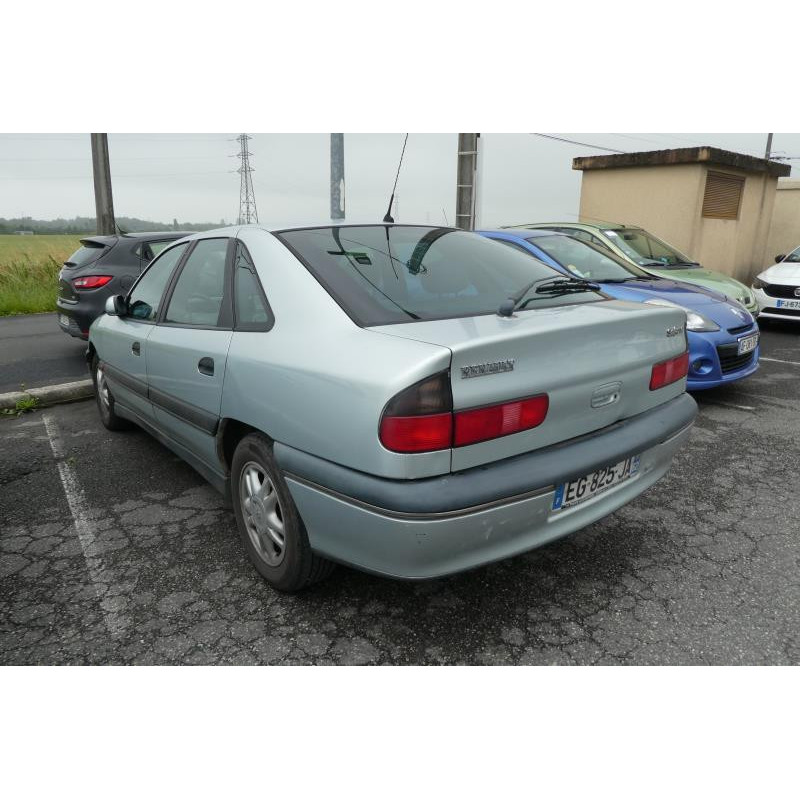 Serrure avant droit RENAULT SAFRANE Photo n°5