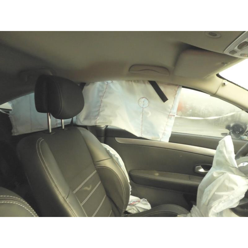 Poignee interieur avant droit RENAULT LAGUNA 3 Photo n°13