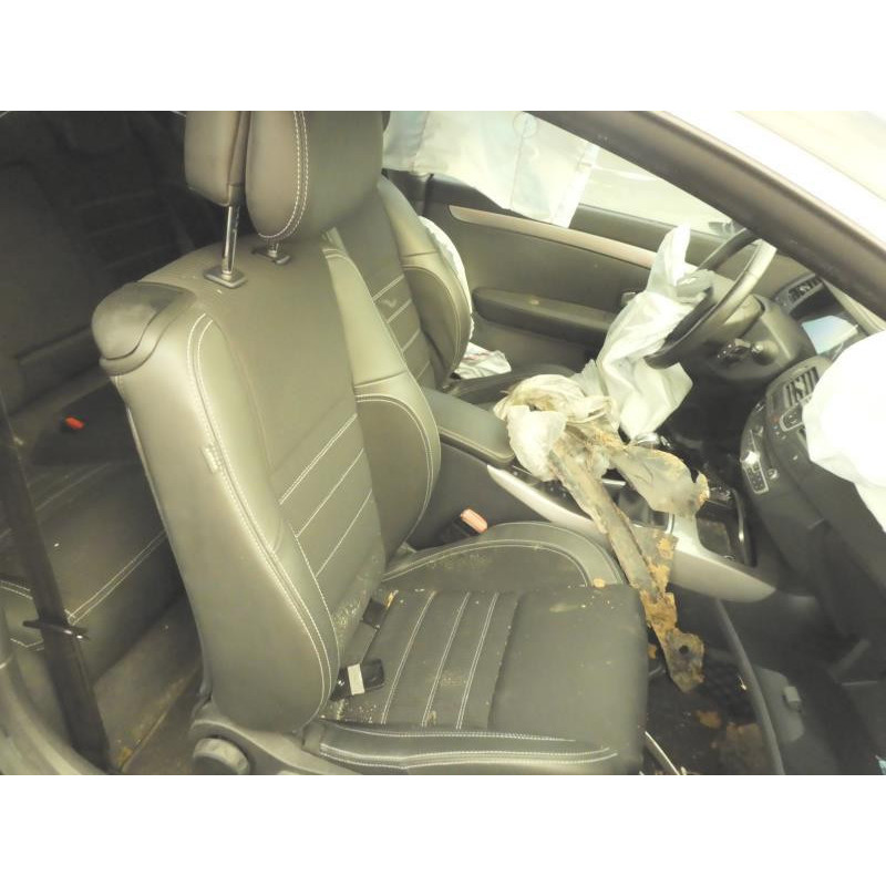 Poignee interieur avant droit RENAULT LAGUNA 3 Photo n°17