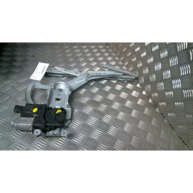 Leve vitre electrique avant gauche OPEL MERIVA A Photo n°2