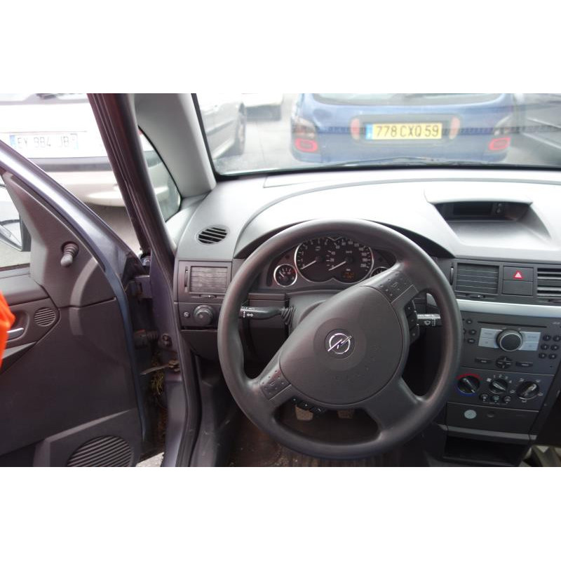 Leve vitre electrique avant gauche OPEL MERIVA A Photo n°8