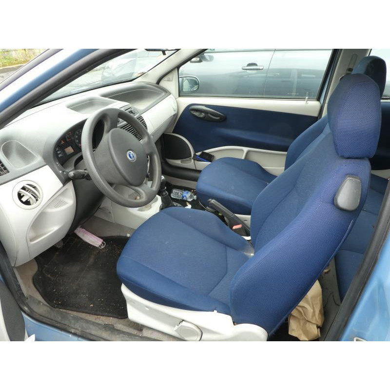 Moteur FIAT PUNTO 2 Photo n°7