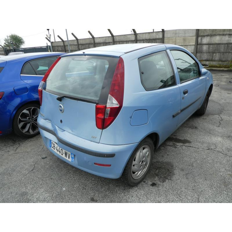 Moteur FIAT PUNTO 2 Photo n°14