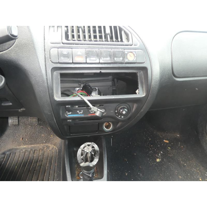 Poignee porte avant droit CITROEN SAXO Photo n°11