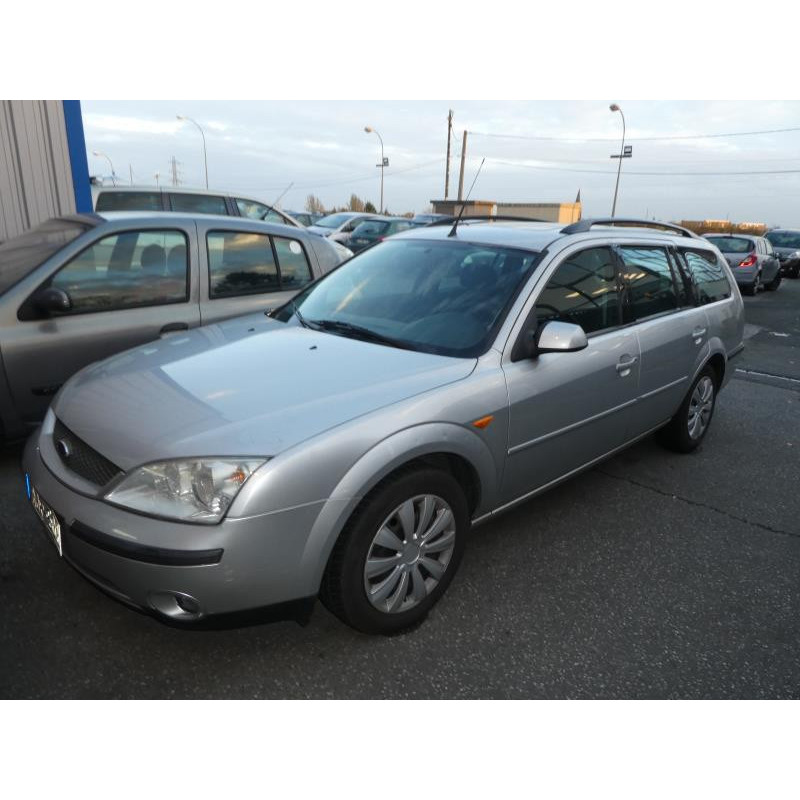 Feu arriere principal gauche (feux) FORD MONDEO 2 Photo n°11