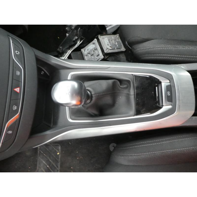 Debitmetre PEUGEOT 308 2 SW Photo n°8