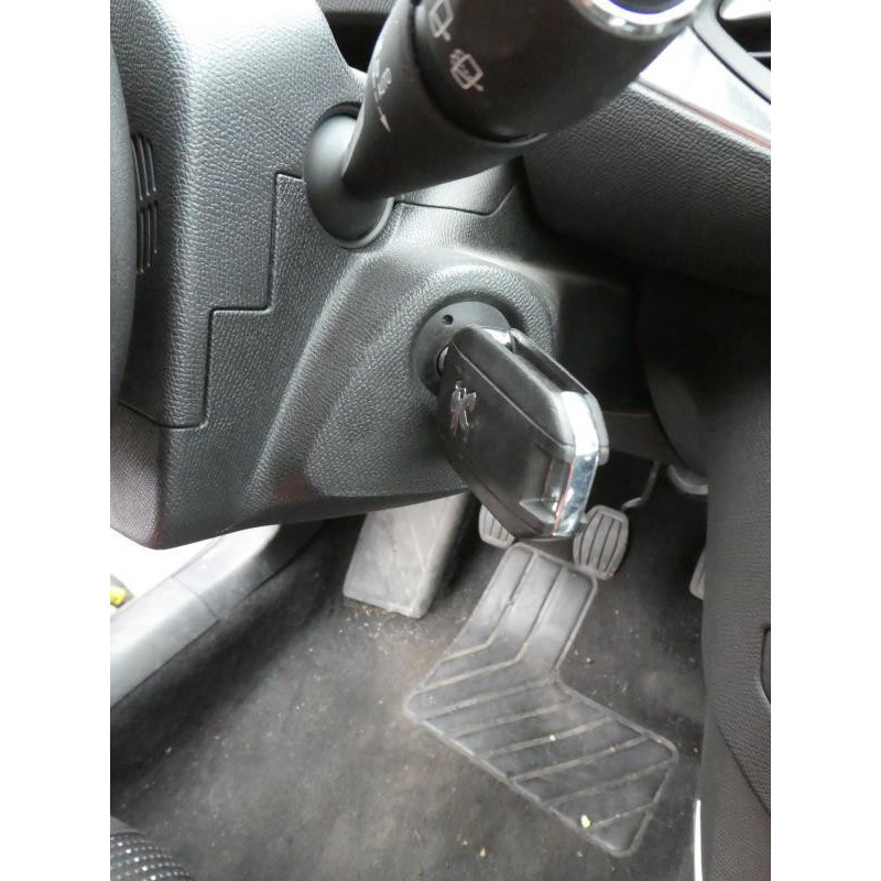 Debitmetre PEUGEOT 308 2 SW Photo n°19