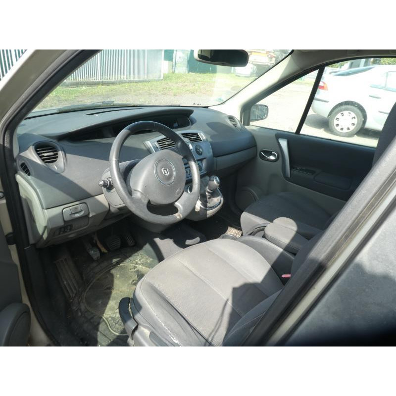 Plage arriere RENAULT SCENIC 2 Photo n°9
