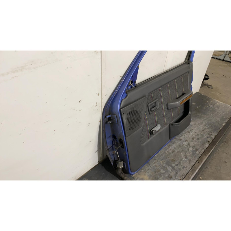 Porte avant droit PEUGEOT 309 Photo n°2