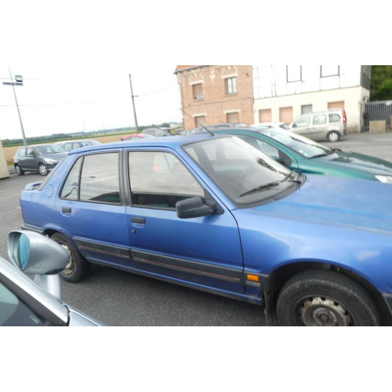 Porte avant droit PEUGEOT 309 Photo n°6