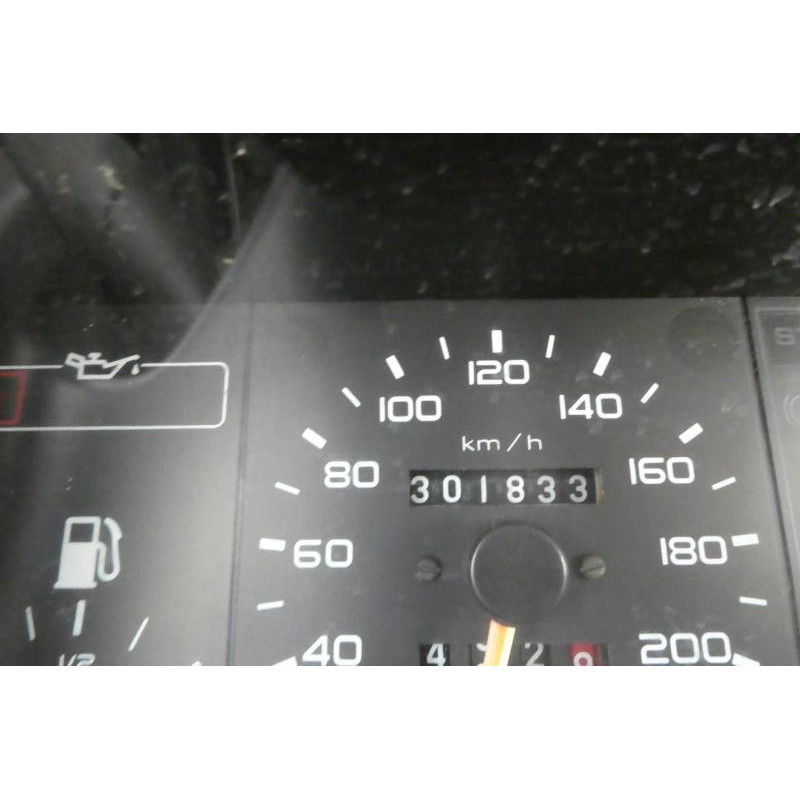 Porte avant droit PEUGEOT 309 Photo n°10