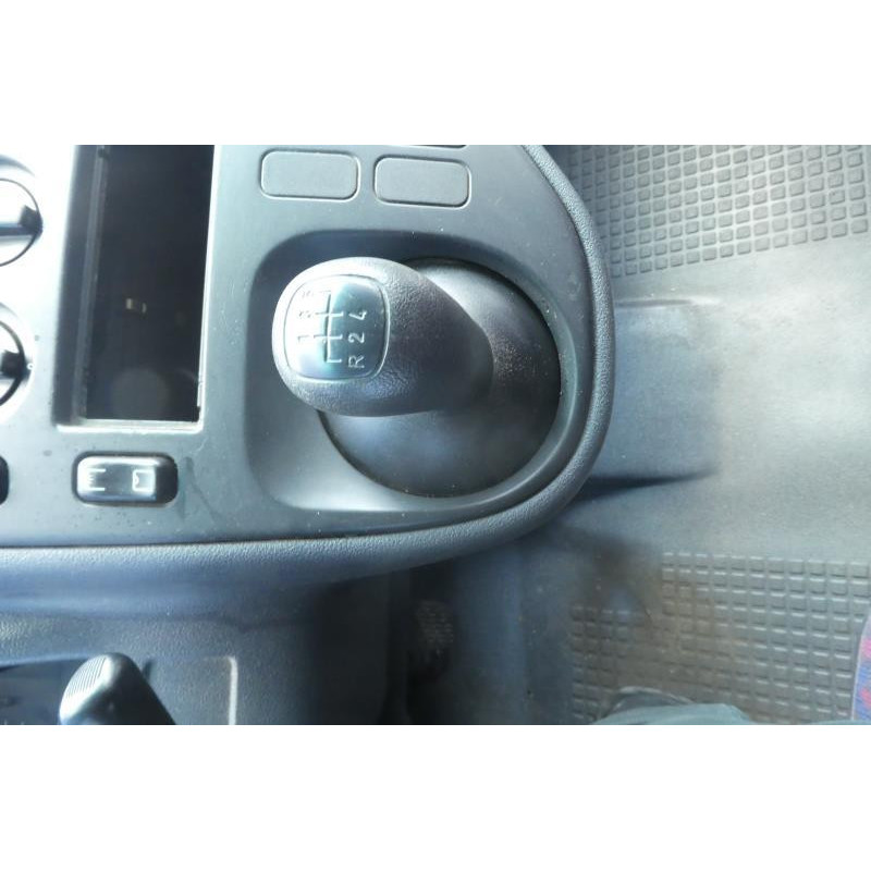 Capot MERCEDES VITO 638 Photo n°6