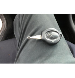 Poignee porte arriere gauche PEUGEOT 206