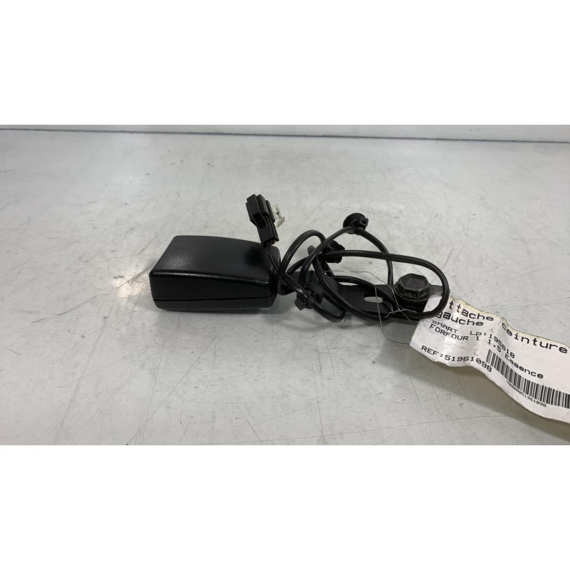 Attache ceinture avant gauche SMART FORFOUR 1 Photo n°1