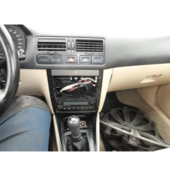 Feu arriere principal gauche (feux) VOLKSWAGEN BORA