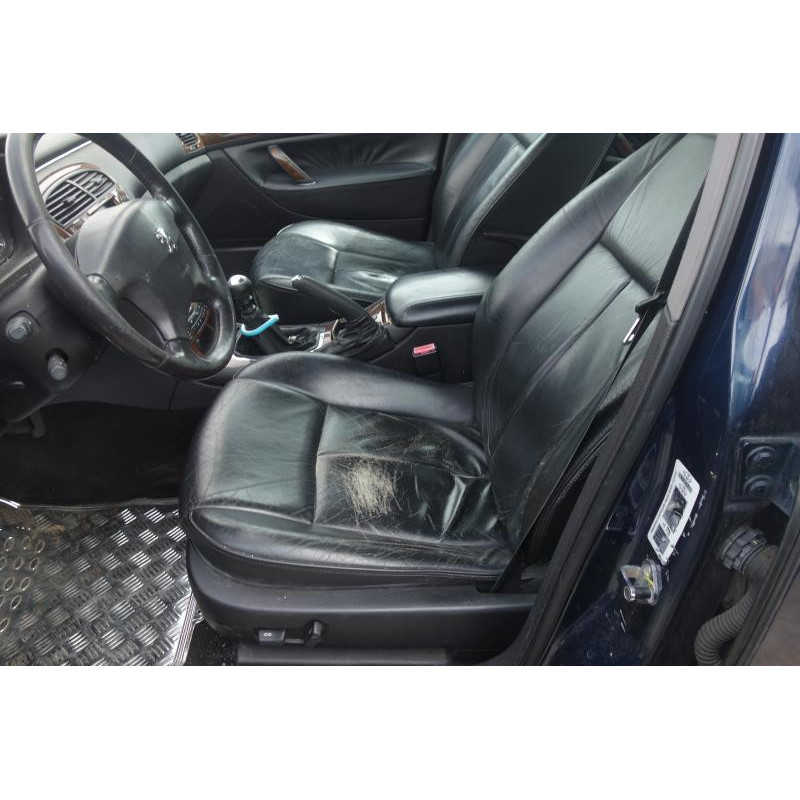Pare choc arriere PEUGEOT 607 Photo n°17