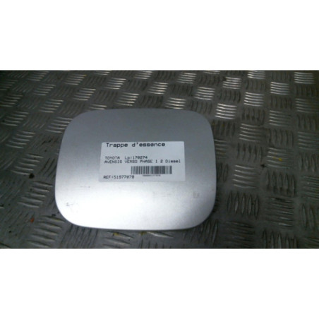 Trappe d'essence TOYOTA AVENSIS VERSO Photo n°1