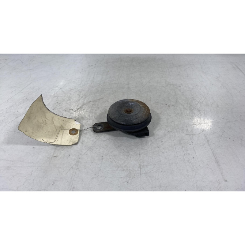 Avertisseur/Klaxon TOYOTA AVENSIS VERSO Photo n°3