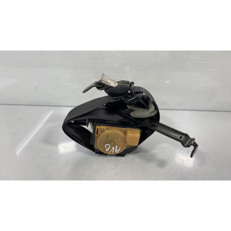 Ceinture avant droit TOYOTA AVENSIS VERSO Photo n°2