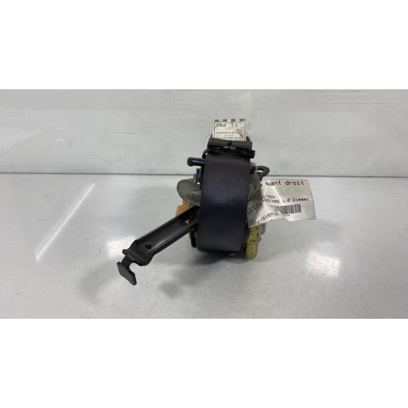 Ceinture avant droit TOYOTA AVENSIS VERSO Photo n°3