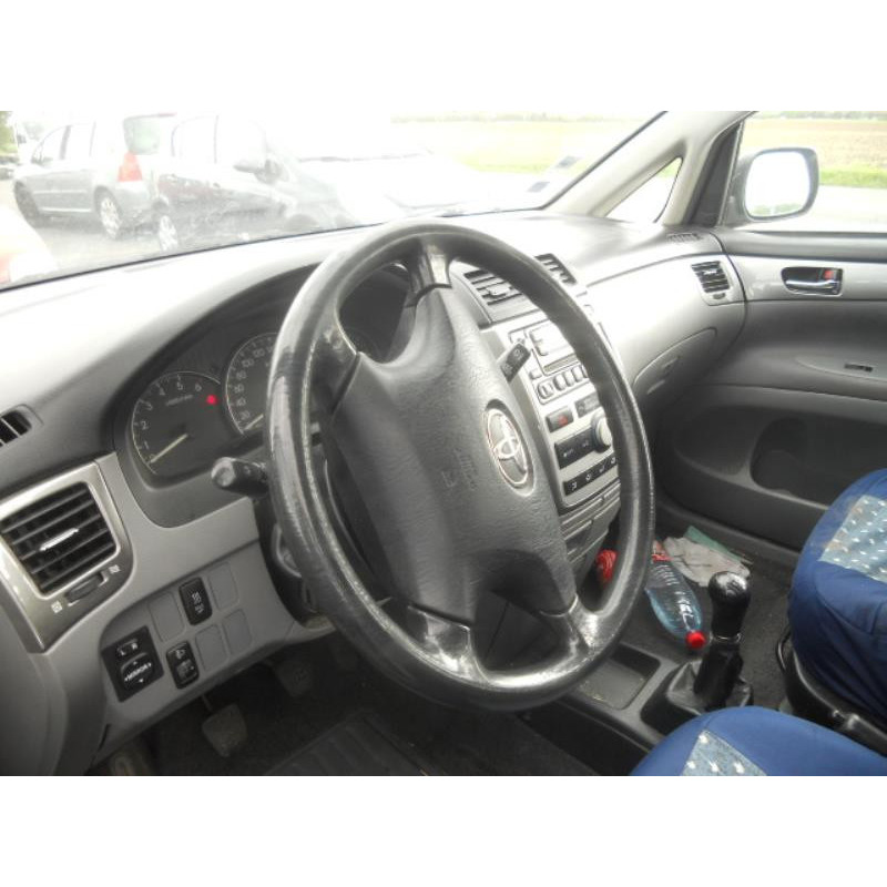 Commande chauffage TOYOTA AVENSIS VERSO Photo n°9
