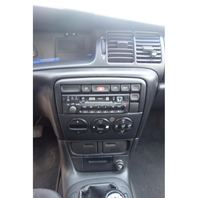 Capot OPEL VECTRA B Photo n°8