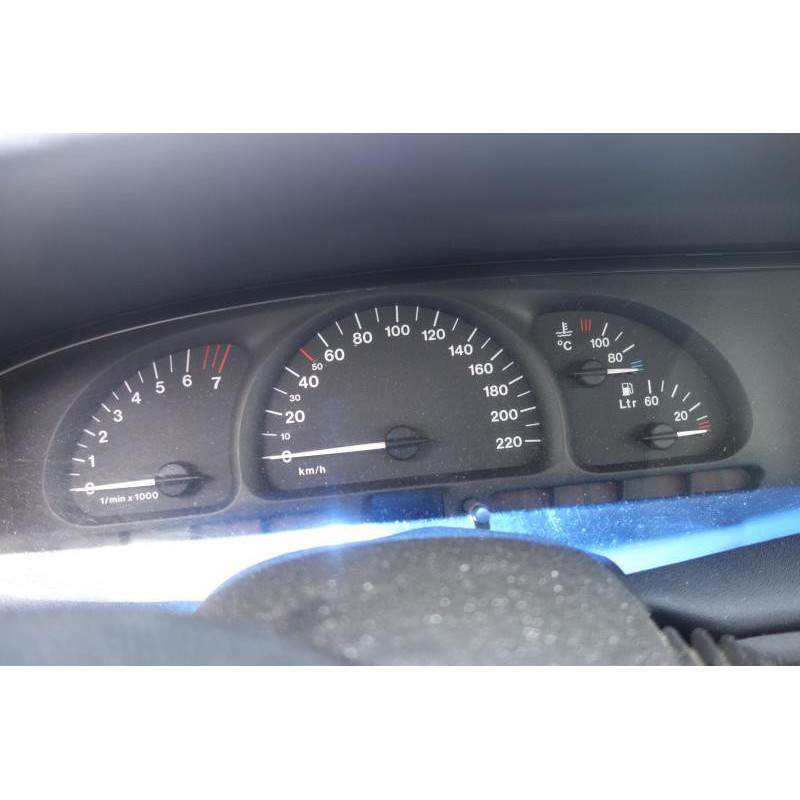 Capot OPEL VECTRA B Photo n°9