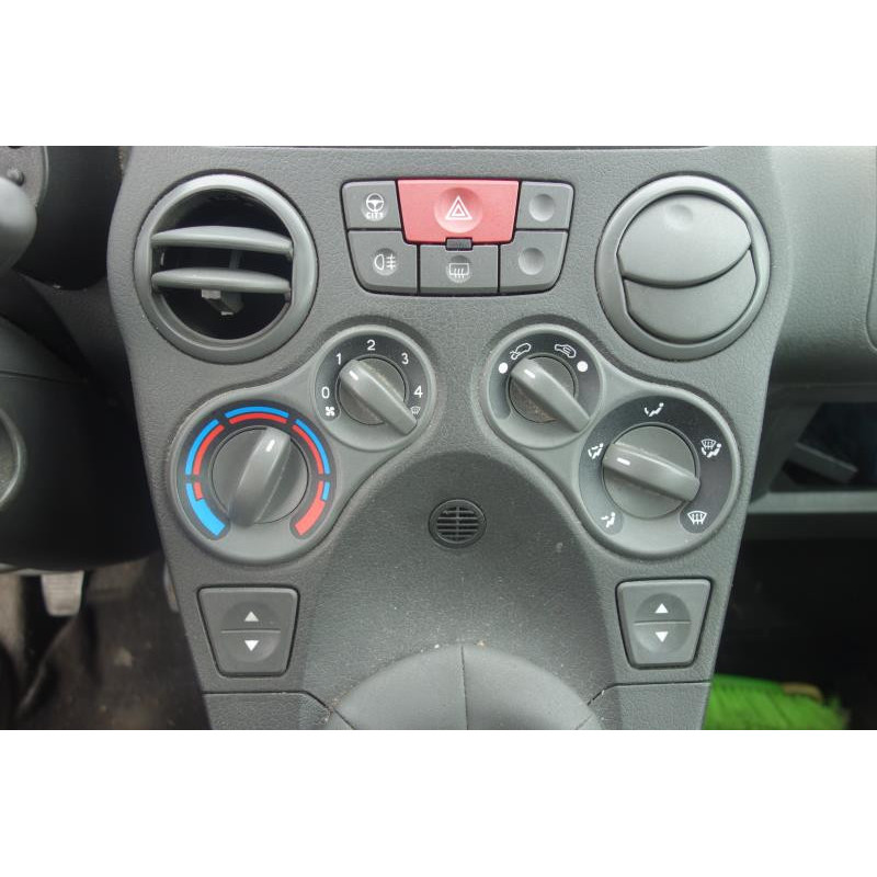 Porte arriere gauche FIAT PANDA 2 Photo n°10
