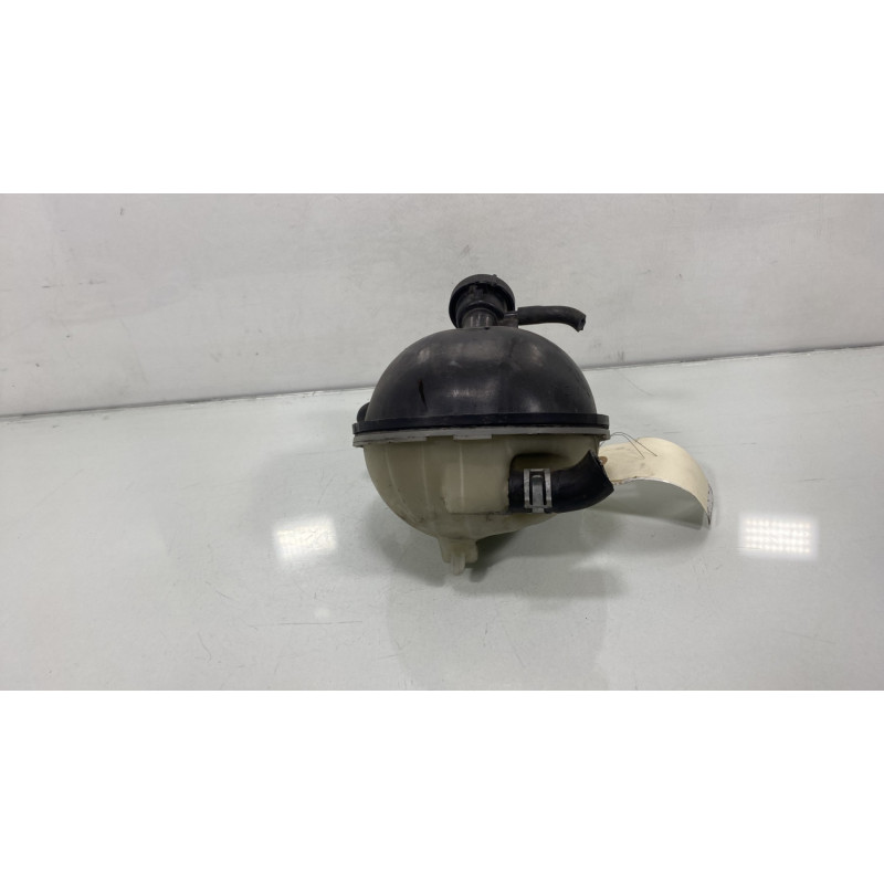 Vase d'expansion TOYOTA AVENSIS 2 Photo n°3