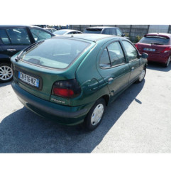 Moteur essuie glace arriere RENAULT MEGANE 1